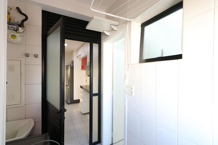 Apartamento para alugar com 98m², 2 quartos e 2 vagasCozinha e Área de Serviço