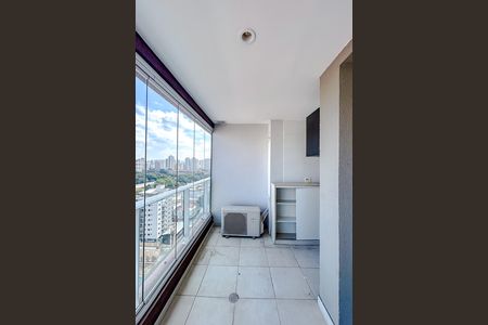 Varanda de apartamento à venda com 1 quarto, 50m² em Vila Gomes Cardim, São Paulo