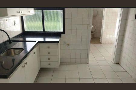 Apartamento para alugar com 110m², 4 quartos e 2 vagas Apartamento para alugar com 110m², 4 quartos e 2 vagasCozinha