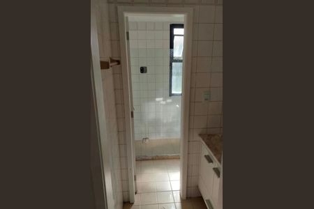 Apartamento para alugar com 110m², 4 quartos e 2 vagas Apartamento para alugar com 110m², 4 quartos e 2 vagasBanheiro