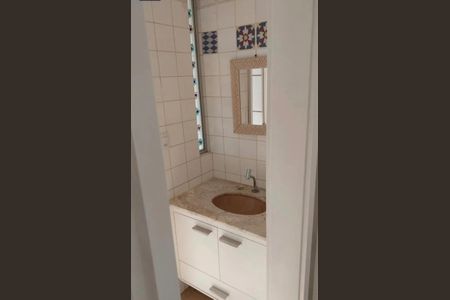 Apartamento para alugar com 110m², 4 quartos e 2 vagas Apartamento para alugar com 110m², 4 quartos e 2 vagasBanheiro