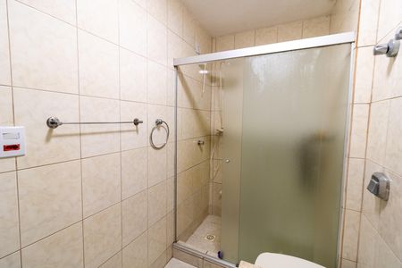 Apartamento à venda com 121m², 3 quartos e 1 vaga Apartamento à venda com 121m², 3 quartos e 1 vagaBanheiro 2