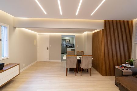 Apartamento à venda com 121m², 3 quartos e 1 vaga Apartamento à venda com 121m², 3 quartos e 1 vagaSala