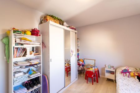 Apartamento à venda com 121m², 3 quartos e 1 vaga Apartamento à venda com 121m², 3 quartos e 1 vagaQuarto 2