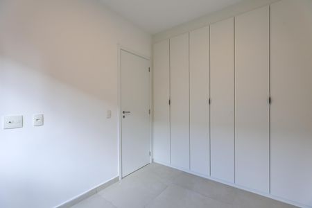 Quarto  de apartamento à venda com 1 quarto, 29m² em Vila Andrade, São Paulo