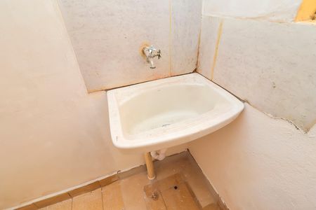 Casa para alugar com 50m², 1 quarto e sem vagaÁrea de Serviço