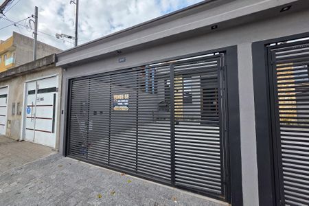 Fachada de casa à venda com 3 quartos, 150m² em Jardim Santo Alberto, Santo André