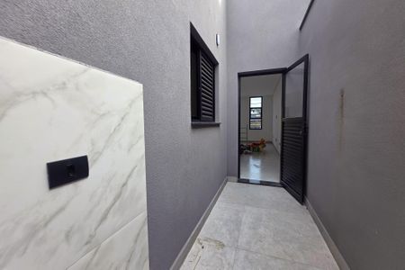 Casa à venda com 150m², 3 quartos e 2 vagas Casa à venda com 150m², 3 quartos e 2 vagasÁrea de Serviço