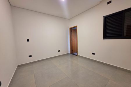 Casa à venda com 150m², 3 quartos e 2 vagas Casa à venda com 150m², 3 quartos e 2 vagasSuíte