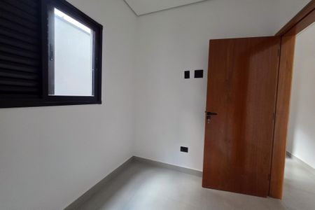 Casa à venda com 150m², 3 quartos e 2 vagas Casa à venda com 150m², 3 quartos e 2 vagasQuarto