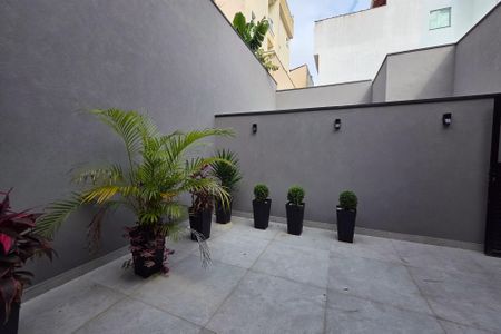 Quintal de casa à venda com 3 quartos, 150m² em Jardim Santo Alberto, Santo André