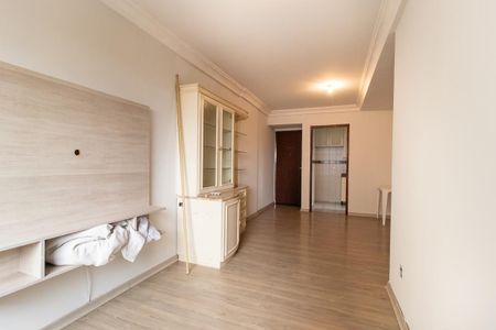 Sala de apartamento à venda com 3 quartos, 71m² em Novo Mundo, Curitiba