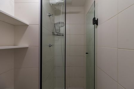 Banheiro da Suíte de apartamento para alugar com 1 quarto, 26m² em Barra Funda, São Paulo