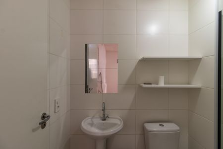 Banheiro da Suíte de apartamento para alugar com 1 quarto, 26m² em Barra Funda, São Paulo