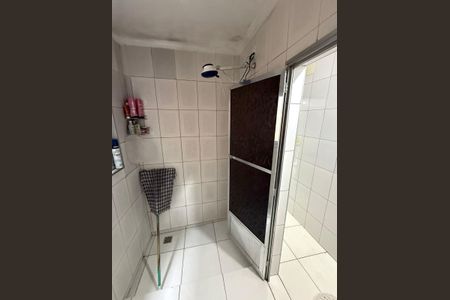 Banheiro de casa à venda com 3 quartos, 132m² em Penha de França, São Paulo