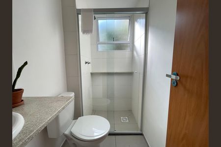 Apartamento à venda com 41m², 2 quartos e 1 vaga Apartamento à venda com 41m², 2 quartos e 1 vagaBanheiro