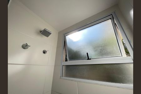 Apartamento à venda com 41m², 2 quartos e 1 vaga Apartamento à venda com 41m², 2 quartos e 1 vagaBanheiro