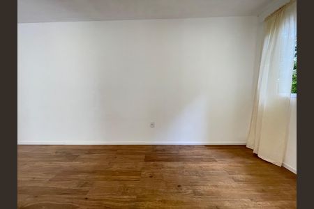 Apartamento à venda com 41m², 2 quartos e 1 vaga Apartamento à venda com 41m², 2 quartos e 1 vagaSala
