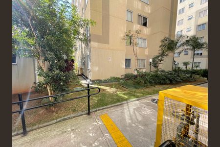 Apartamento à venda com 41m², 2 quartos e 1 vaga Apartamento à venda com 41m², 2 quartos e 1 vagaVista do Quarto 2