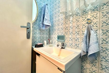 Casa à venda com 135m², 3 quartos e 2 vagasLavabo
