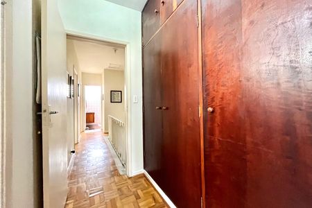 Casa à venda com 135m², 3 quartos e 2 vagasCloset da suíte