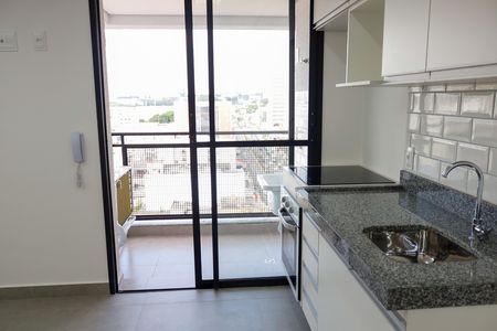 Cozinha de apartamento para alugar com 1 quarto, 25m² em Centro, Osasco