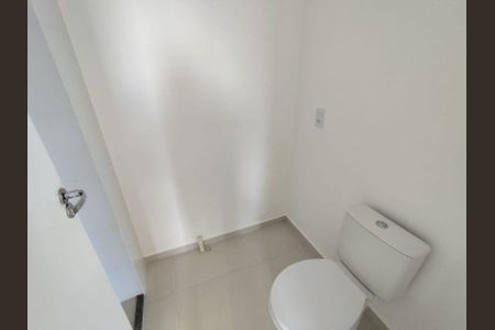 Apartamento para alugar com 57m², 2 quartos e 1 vagaBanheiro 2