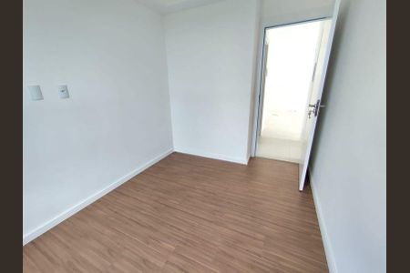 Quarto 2 de apartamento para alugar com 2 quartos, 57m² em Serraria, São José
