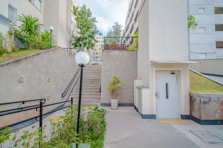 Apartamento à venda com 41m², 2 quartos e 1 vaga Apartamento à venda com 41m², 2 quartos e 1 vagaÁrea comum