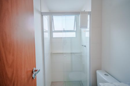 Apartamento à venda com 41m², 2 quartos e 1 vaga Apartamento à venda com 41m², 2 quartos e 1 vagaBanheiro