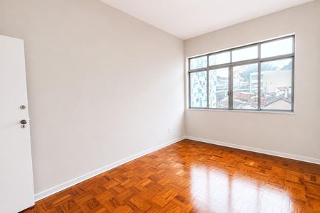 Apartamento à venda com 98m², 2 quartos e 1 vaga Apartamento à venda com 98m², 2 quartos e 1 vagaDormitório 2