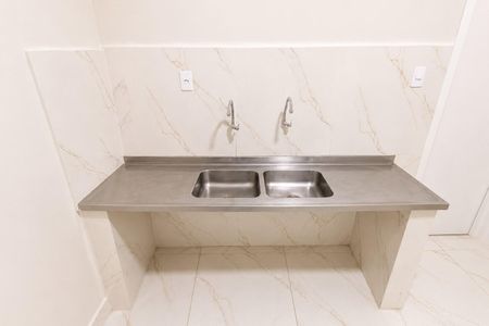 Apartamento à venda com 98m², 2 quartos e 1 vaga Apartamento à venda com 98m², 2 quartos e 1 vagaCozinha