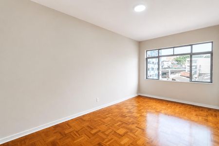 Apartamento à venda com 98m², 2 quartos e 1 vaga Apartamento à venda com 98m², 2 quartos e 1 vagaSala