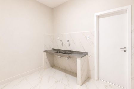 Apartamento à venda com 98m², 2 quartos e 1 vaga Apartamento à venda com 98m², 2 quartos e 1 vagaCozinha