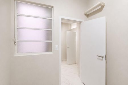 Apartamento à venda com 98m², 2 quartos e 1 vaga Apartamento à venda com 98m², 2 quartos e 1 vagaÁrea de Serviço - Quarto