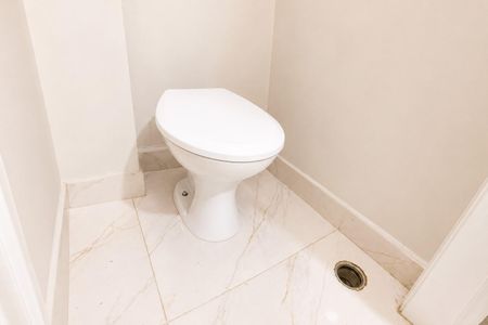 Apartamento à venda com 98m², 2 quartos e 1 vaga Apartamento à venda com 98m², 2 quartos e 1 vagaÁrea de Serviço - Banheiro