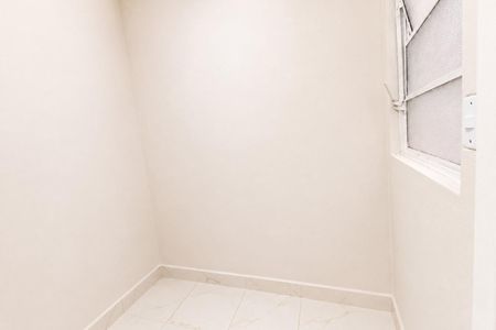 Apartamento à venda com 98m², 2 quartos e 1 vaga Apartamento à venda com 98m², 2 quartos e 1 vagaÁrea de Serviço - Quarto