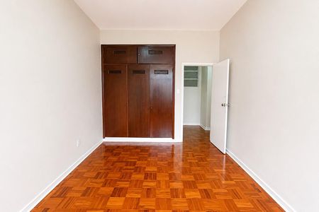 Apartamento à venda com 98m², 2 quartos e 1 vaga Apartamento à venda com 98m², 2 quartos e 1 vagaDormitório 2