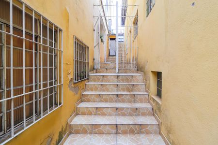Casa para alugar com 50m², 1 quarto e sem vagaEscadas