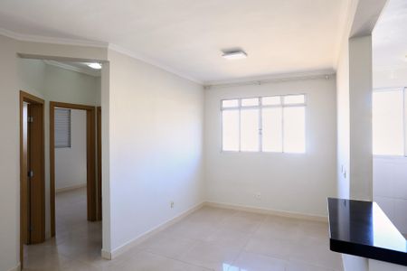 Sala de apartamento para alugar com 2 quartos, 50m² em Nova Vista, Belo Horizonte