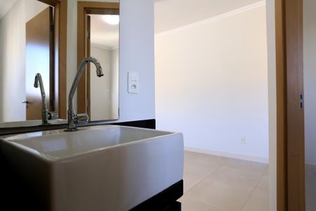 Apartamento para alugar com 50m², 2 quartos e 1 vaga Apartamento para alugar com 50m², 2 quartos e 1 vagaBanheiro
