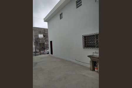 Casa à venda com 130m², 2 quartos e 4 vagas Casa à venda com 130m², 2 quartos e 4 vagasÁrea externa
