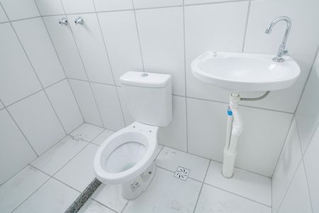 Apartamento para alugar com 45m², 2 quartos e 1 vaga Apartamento para alugar com 45m², 2 quartos e 1 vagaBanheiro