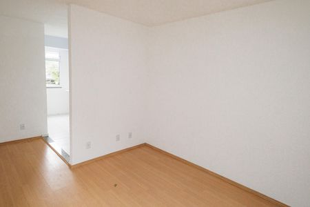 Sala de apartamento para alugar com 2 quartos, 45m² em Campo Grande, Rio de Janeiro