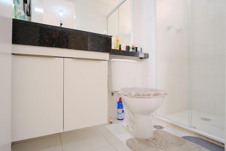 Apartamento à venda com 67m², 3 quartos e 1 vagaBanheiro da Suíte