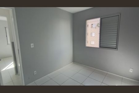 Quarto 2 de apartamento para alugar com 2 quartos, 48m² em Vila Urupes, Suzano