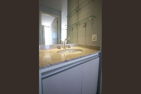 Apartamento para alugar com 47m², 1 quarto e 1 vaga Apartamento para alugar com 47m², 1 quarto e 1 vagaBanheiro