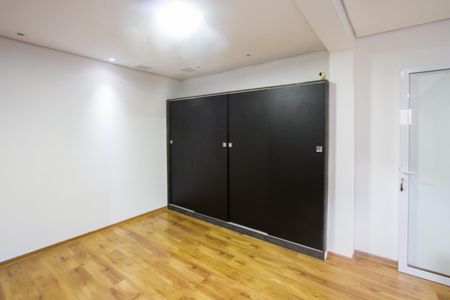 Casa à venda com 250m², 3 quartos e 2 vagas