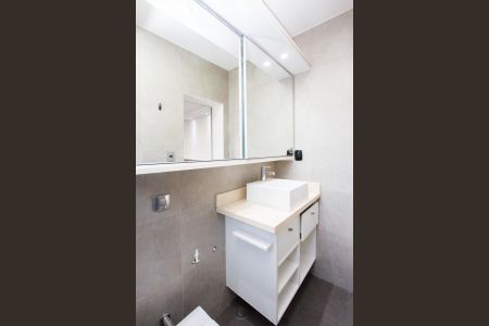 Casa à venda com 3 quartos, 250m² em Campo Belo, São Paulo