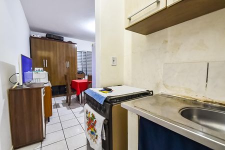 Apartamento à venda com 27m², 1 quarto e 1 vaga Apartamento à venda com 27m², 1 quarto e 1 vagaCozinha